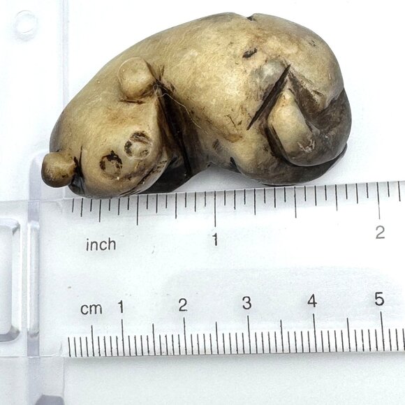 Jade Carved Mythical Figurine Rustic Stone Antique 17 c ? - Picture 2 of 9